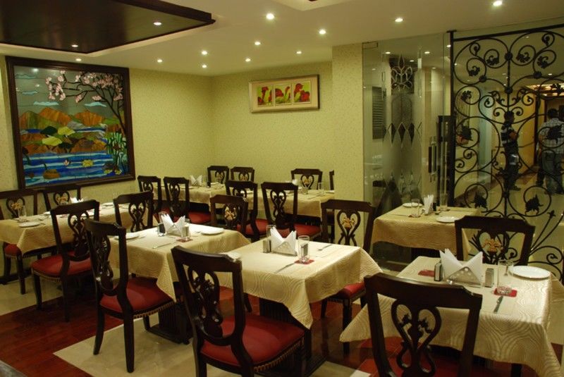 Hotel Treebo Tryst Royce New Friends Colony Nowe Delhi Zewnętrze zdjęcie